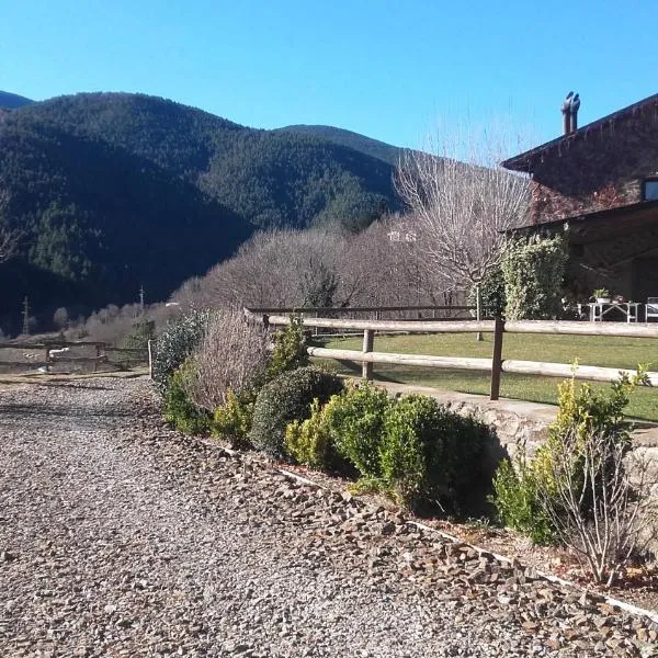 Cal Sadurní, khách sạn ở Planoles