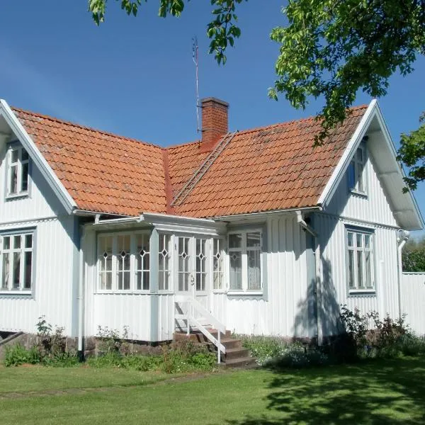 Bond-Gården, hotel in Gullholma