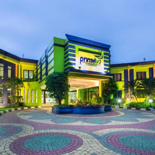 PrimeBiz Hotel Karawang, hotel v destinaci Cikampek