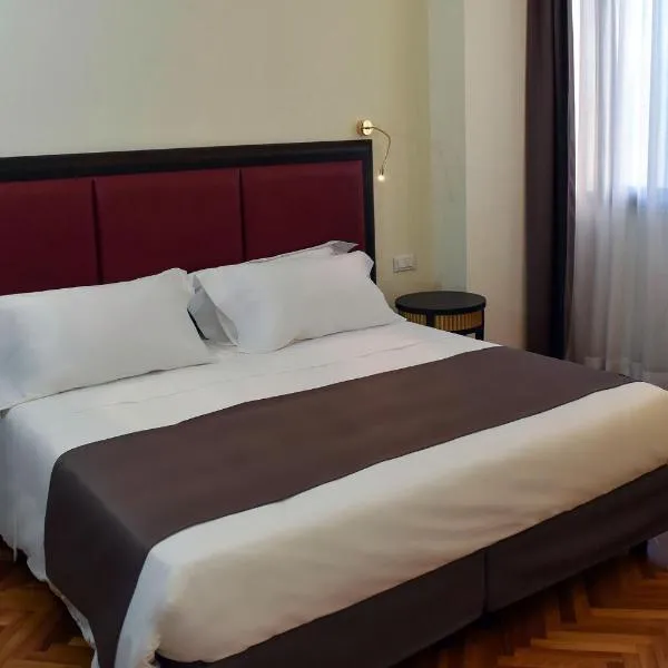 Torrione Hotel – hotel w mieście Reggio di Calabria