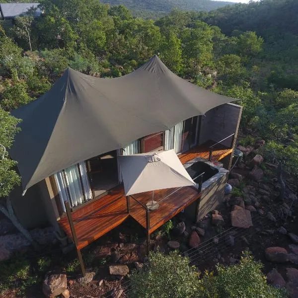 Inzalo Safari Lodge, hotell sihtkohas Welgevonden Game Reserve