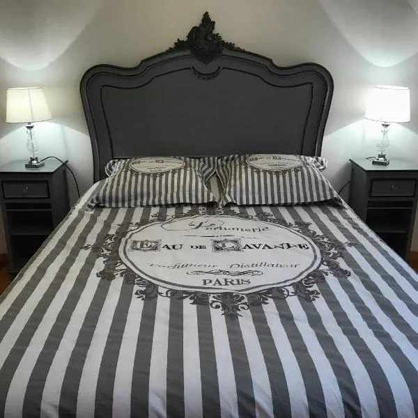 la maison de maelys – hotel w mieście Courcelles-lès-Gisors