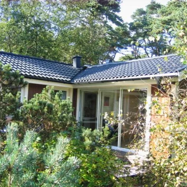 Strandstugan, hotel in Degeberga