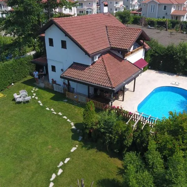 Villa Özdilek, hotel a Sapanca