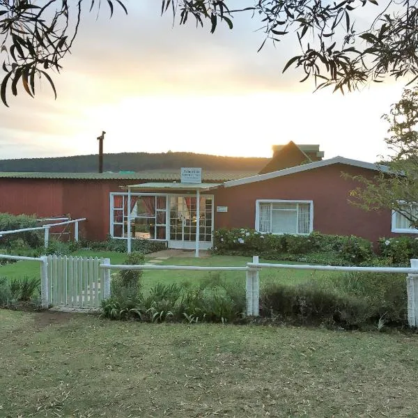 Bohemian Garden Cottages, hotell i Barvale