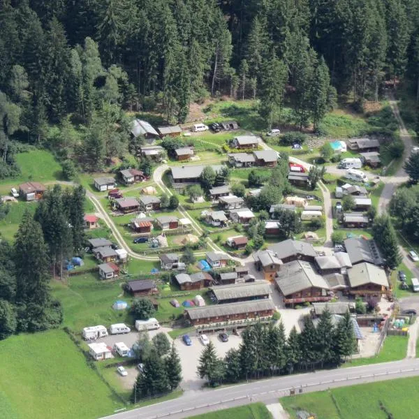 CAMPING CIMAPIAZZI, hotel v destinaci Valdisotto