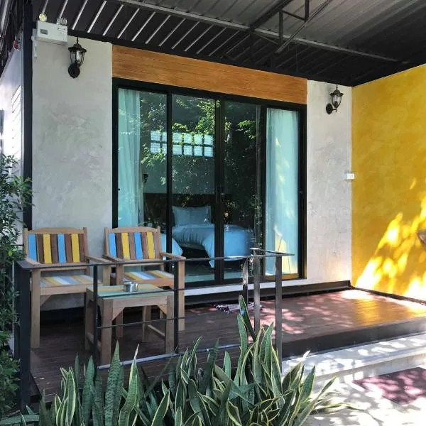 The Monkey Resort Donheang, hotel v destinaci Prachuap Khiri Khan