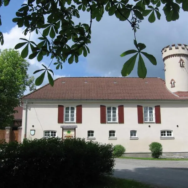 Pension Kastanienhof, hotel em Zeulenroda