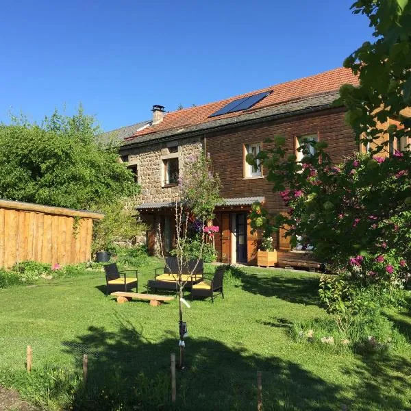 Le Mazel – hotel w mieście Saint-Agrève