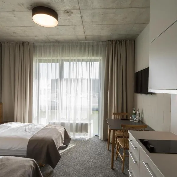 요나바에 위치한 호텔 Air Hotel