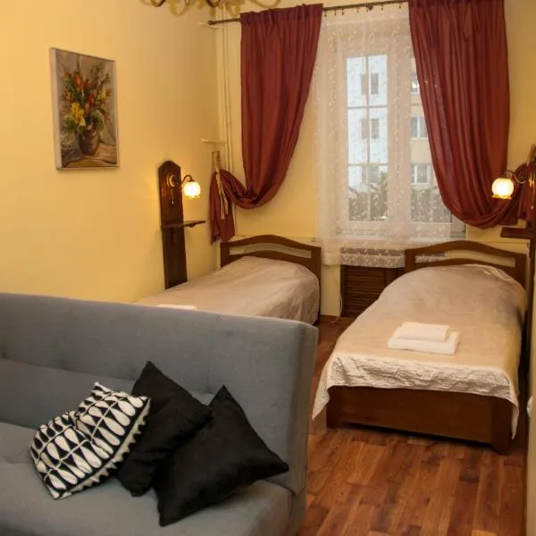 Apartament Parkowy, hotel i Sandomierz