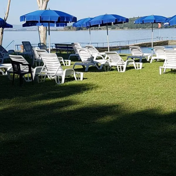CAMPEGGIO PARCO DEI PINI – hotel w mieście San Feliciano
