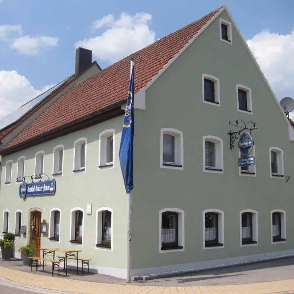 Gasthof Grüner Baum, hotel di Langfurth