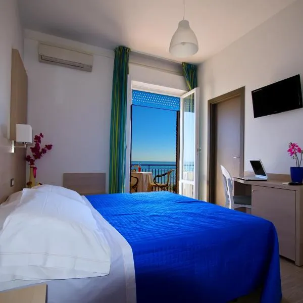 Hotel Olympia, hotell i Marina di Montemarciano