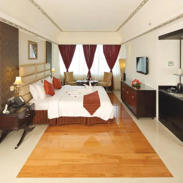 Windsor Rajadhani Hotel, hôtel à Trivandrum