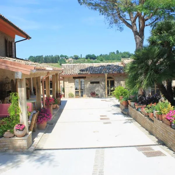 B&B Il Cavallino, hotel v destinácii Civitanova Alta