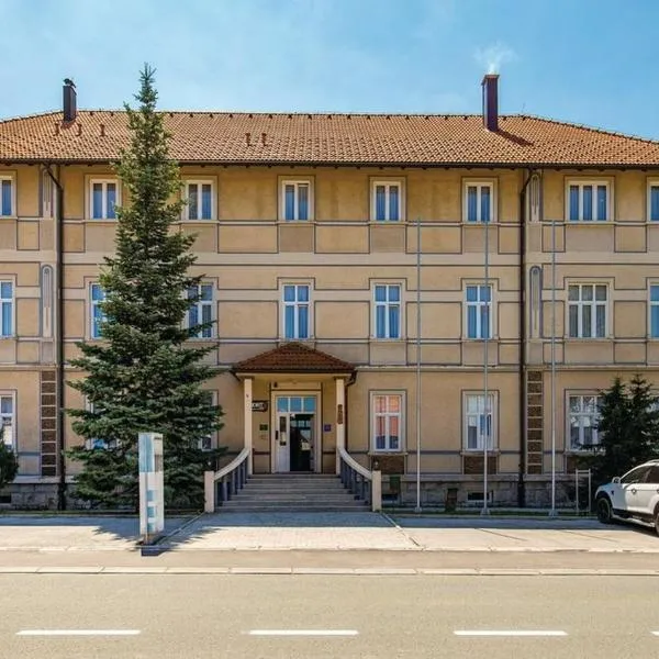 Apartments and Rooms kod Eli, hotel v destinaci Ravna Gora