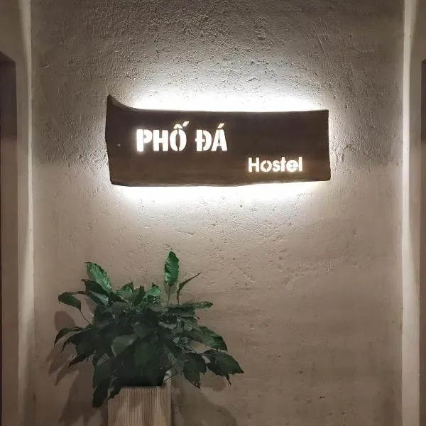 Phố Đá Hotel, hotel v destinácii Lagi