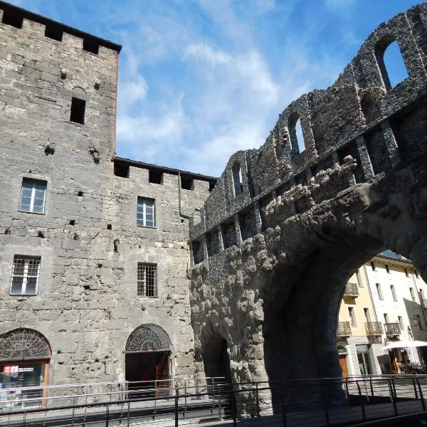Appartamento da Paolo Love Aosta、アオスタのホテル