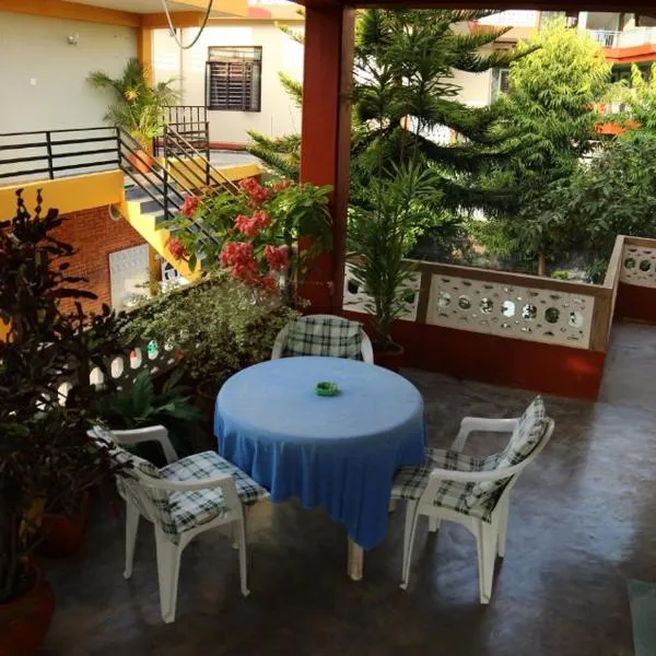 New Tourist Guest House, hotel a Pokhara