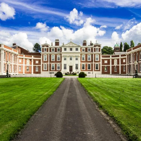 Hawkstone Hall Hotel & Gardens, hotel in Wem