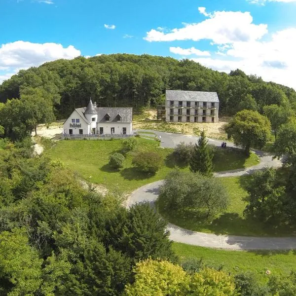 LOGIS Hôtel-restaurant IMAGO, hotel in La Roche-Clermault