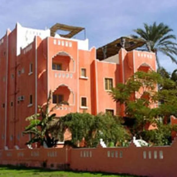 El Fayrouz Hotel, hotel di Luxor