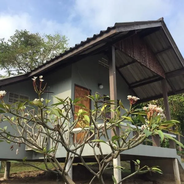 Phupha Bungalow Haad Rin, hotel in Haad Rin