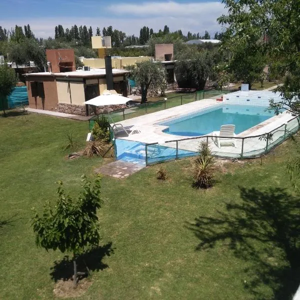 Cabañas Terra Olivo, hotel in Coquimbito