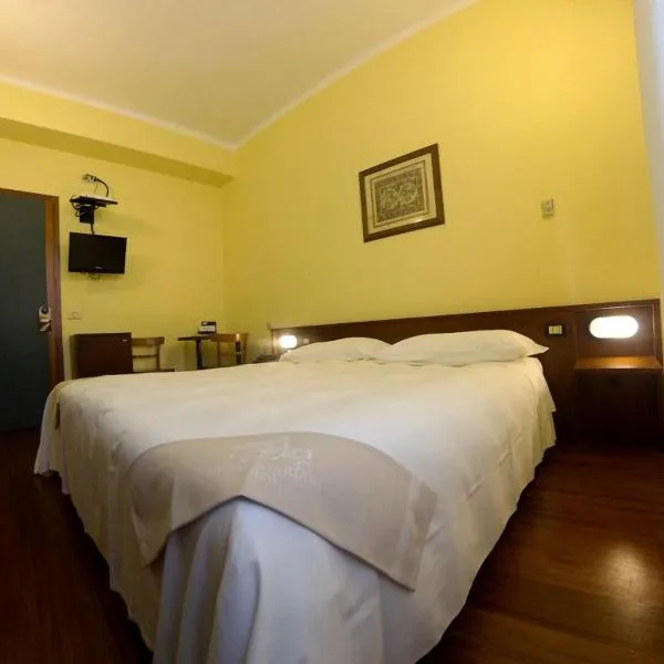 Hotel Mariani, hotell sihtkohas Morro dʼAlba