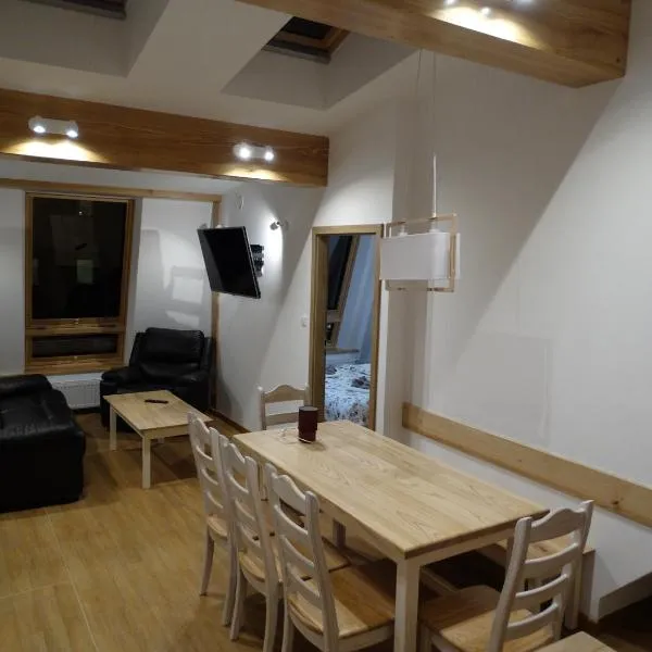 Apartamenty Pod Różami, hotell i Rabka