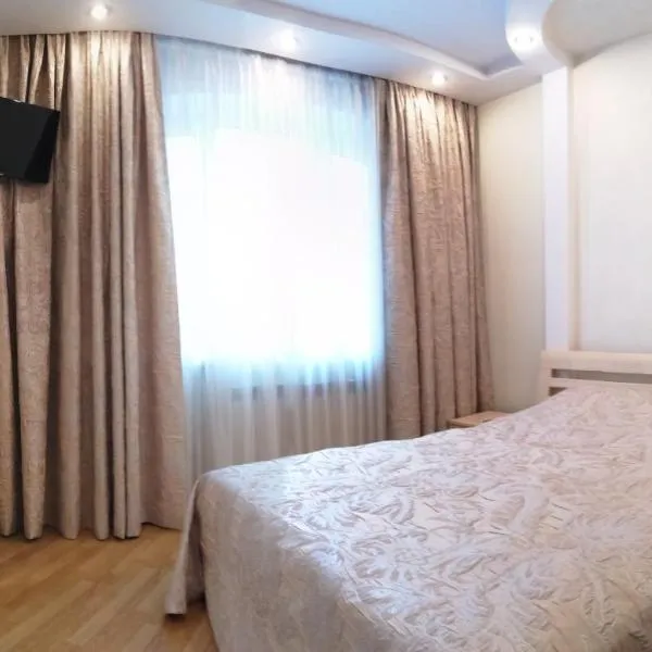 Big Apartment in Rivne center, hotel v destinaci Horodyshche