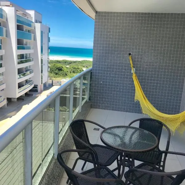 Apartamento aconchegante vista mar e piscina em cond de Arraial do Cabo