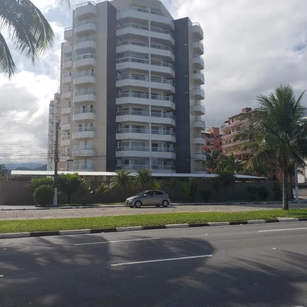 Apartamento em Caraguatatuba em Frente a Praia, hotel i Bairro da Enseada