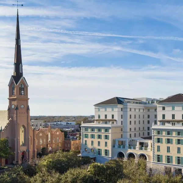 Hotel Bennett Charleston, מלון בWhitehouse Plantation