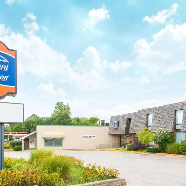 Howard Johnson by Wyndham Tillsonburg, khách sạn ở Tillsonburg