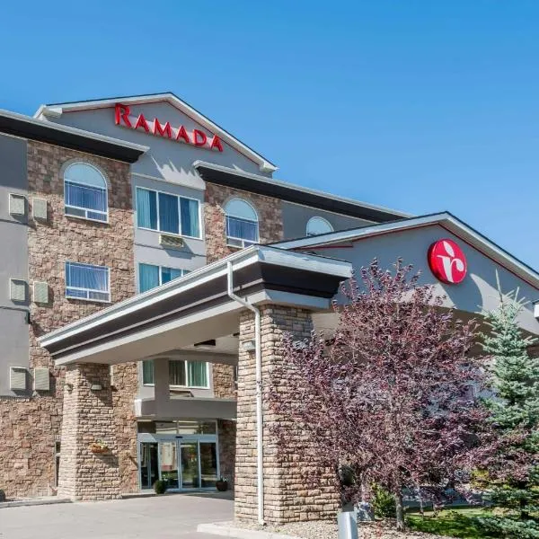 Ramada by Wyndham High River, hotel u gradu Okotoks