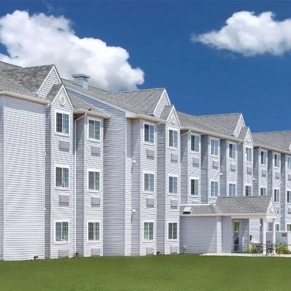MICROTEL Inn and Suites - Ames, hotel in Ames