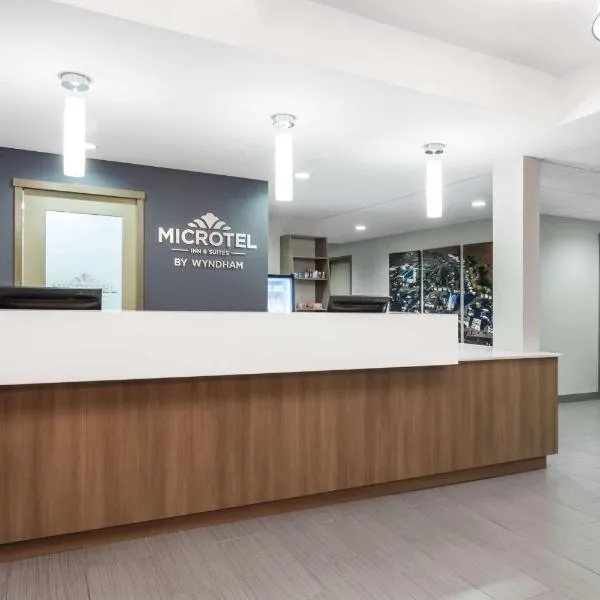 Microtel Casselman, hotel v destinaci Casselman