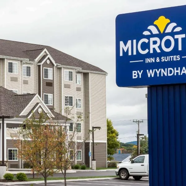 Microtel Inn & Suites by Wyndham Altoona, hotel v destinaci Altoona