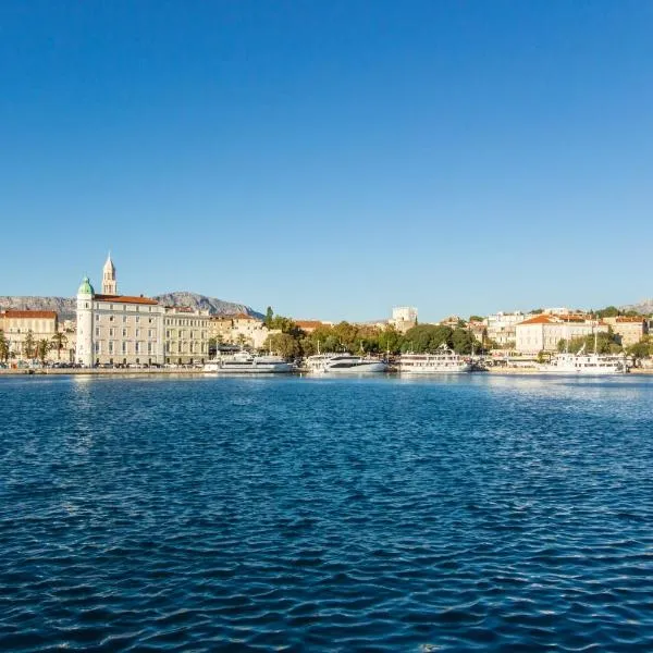 Apartment Luce, khách sạn ở Split