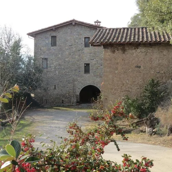 Mas Colom, hotel in Sant Joan les Fonts