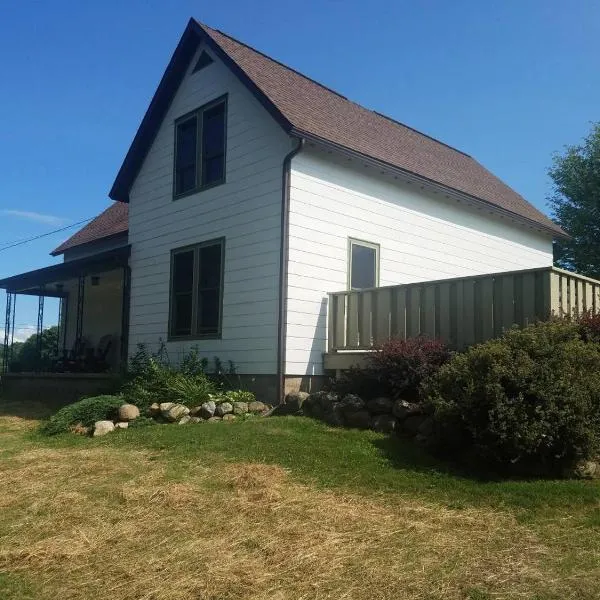 Cozy Country Farm Stay, hotel v destinaci Fredonia