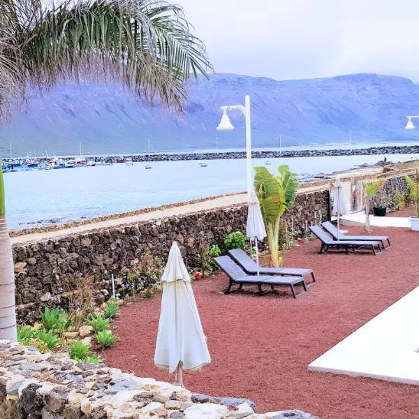 La Graciosa Magnolia Evita Beach, Frente Mar, hotel in Caleta de Sebo