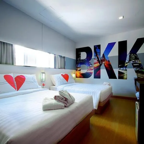 Ds67 Suites, hotell i Bangkok