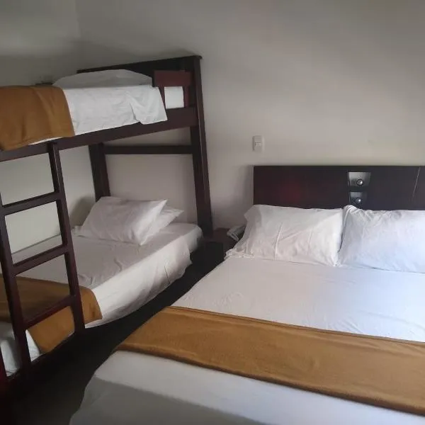 Hotel Don Luis, hotel v destinaci Ocaña