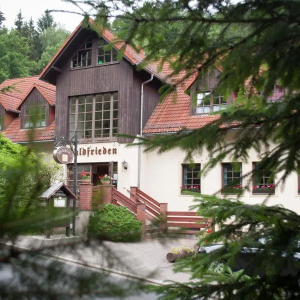 Waldfrieden Waldheim、Harthaのホテル