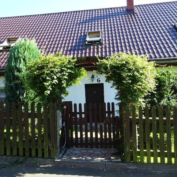 Apartament w Domku Wojków - Kowary koło Karpacza, hotel in Kowary