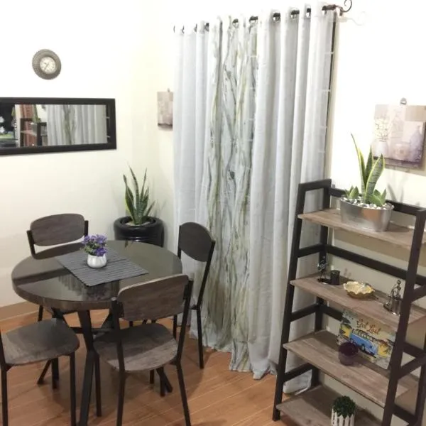 ESTILO APARTMENT 2-storey, hotel v destinaci Loculan