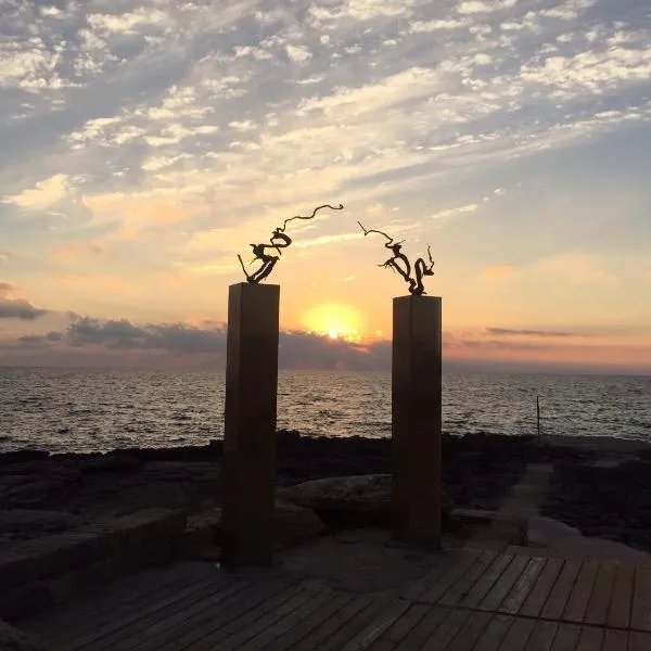 Apartamentos Romaní, hotel v destinaci Colonia Sant Jordi